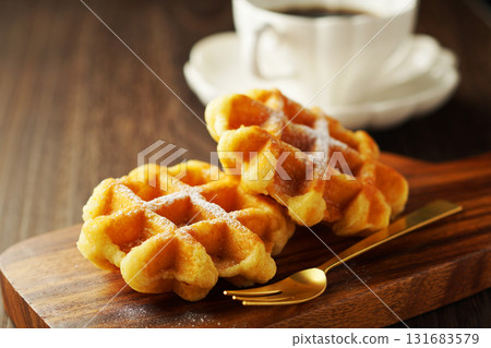比利時華夫餅和咖啡 131683579