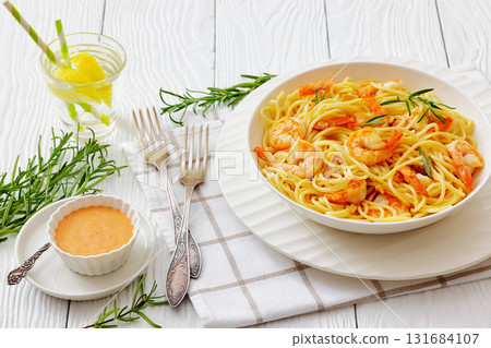 yummy spaghetti with shrimps in a white bowl 131684107