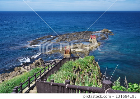 Tsugaru Peninsula in summer: A promenade stretching from Cape Takano to the sea Tsugaru Peninsula in summer: A promenade stretching from Cape Takano to the sea 131684195