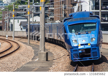 Sonic Express train seen from the Chihaya Station platform 131685662