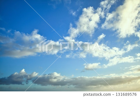 Sky Replacement Sunlight Right Side Sky Replacement Sunlight Right Side 131689576
