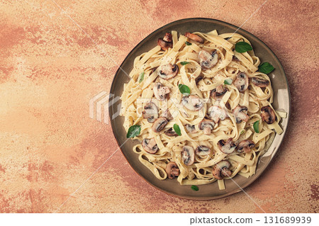 fettuccine with champignons, basil, in cream sauce, homemade, no people, fettuccine with champignons, basil, in cream sauce, homemade, no people, 131689939