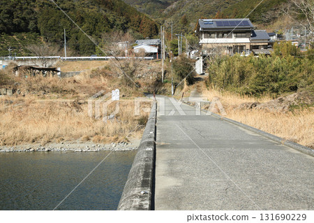 Kataoka Submerged Bridge, Ochi Town, Kochi Prefecture Kataoka Submerged Bridge, Ochi Town, Kochi Prefecture 131690229