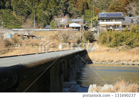 高知縣越知町片岡沉橋 131690237