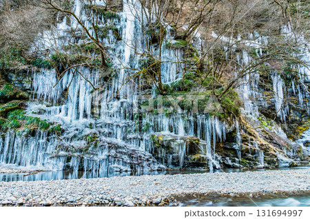 埼玉縣秩父市埼玉縣埼玉町的冰柱 131694997