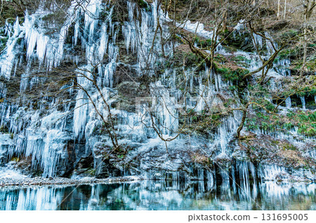 埼玉縣秩父市埼玉縣埼玉町的冰柱 埼玉縣秩父市埼玉縣埼玉町的冰柱 131695005