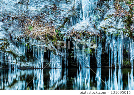 埼玉縣秩父市埼玉縣埼玉町的冰柱 131695015