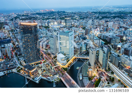 Night view of Yokohama 131696589