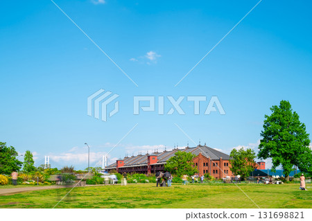 Yokohama Shinko Central Square and Red Brick Warehouse 131698821