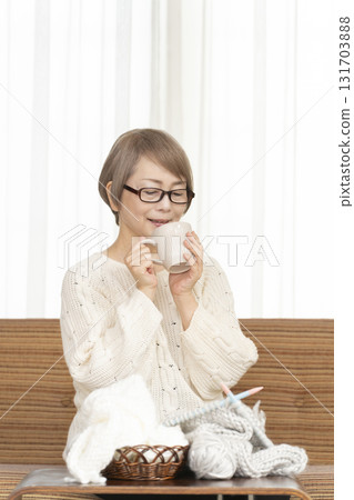 Senior women knitting 131703888
