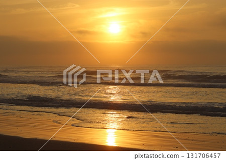 Sunrise seen from the sea Sunrise seen from the sea 131706457