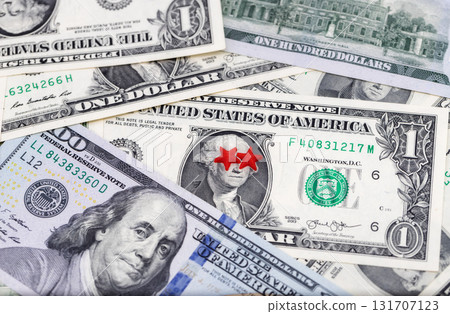 Star-eyed banknotes: symbol or provocation 131707123