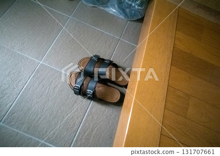 entrance, entranceway, entry hall 131707661