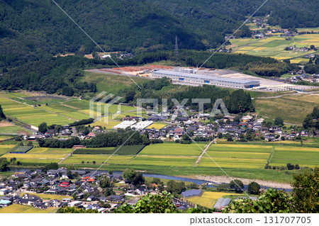 View from the summit of Mount Kirikabu in Kusu Town, Oita Prefecture. Rural scenery and townscape of the Kusu Basin. View from the summit of Mount Kirikabu in Kusu Town, Oita Prefecture. Rural scenery and townscape of the Kusu Basin. 131707705