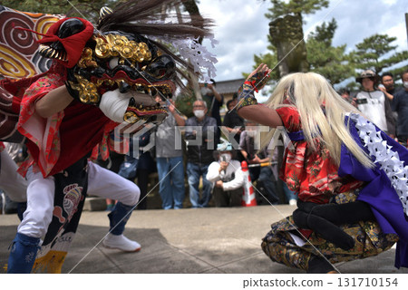 富山縣新湊獅子舞表演（寶上津八幡神社） 131710154