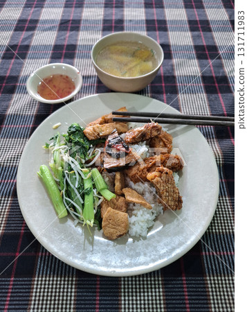 Vietnamese vegetarian rice meal with soy meat 131711983