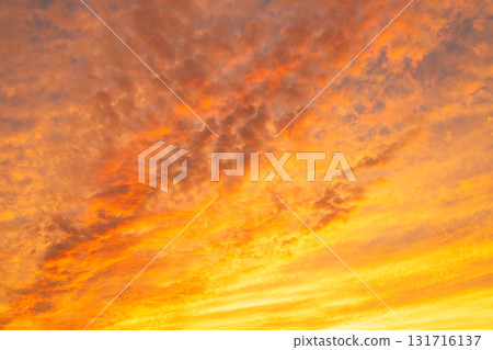 Vivid sunset sky before the typhoon Vivid sunset sky before the typhoon 131716137