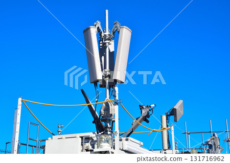 Mobile phone mobile base station 131716962