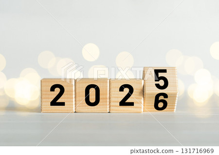 Wooden cubes with alternating numbers of 2026 Wooden cubes with alternating numbers of 2026 131716969