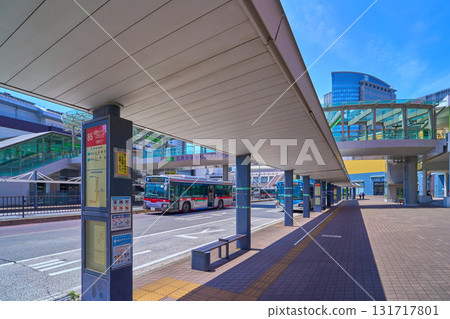 See Kawasaki Station West Exit Lazona Plaza (bus stop) in Saiwai Ward, Kawasaki City, Kanagawa Prefecture 131717801