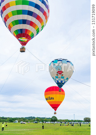 鈴鹿天空節，熱氣球輕輕飄浮（三重縣鈴鹿市） 131719099