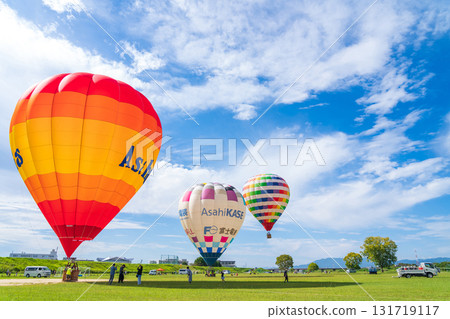 鈴鹿天空節，熱氣球輕輕飄浮（三重縣鈴鹿市） 131719117
