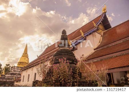 THAILAND UTTARADIT WAT PHRA BOROMMATHAT THUNG YANG 131719417