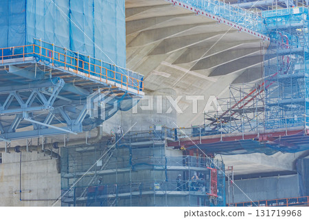 Construction site of the Shin-Meishin Expressway between Hirakata City and Takatsuki City, Osaka Prefecture 131719968
