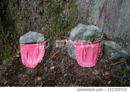 A cute Jizo statue that is loved by the common people and watches over the area. A cute Jizo statue that is loved by the common people and watches over the area. 131720722