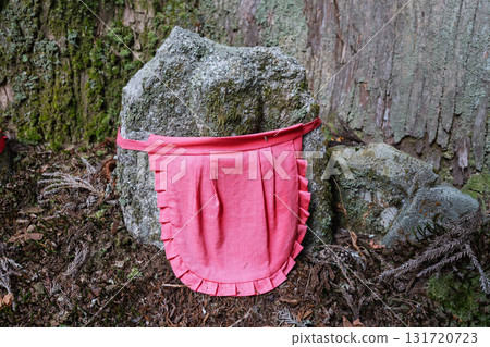 可愛的地藏菩薩像，深受百姓喜愛，守護著這一區。 131720723