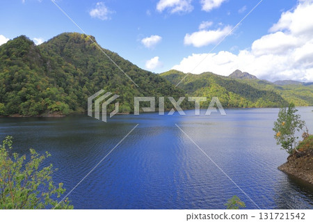 札幌湖和定山溪水壩、小天狗山和天狗山（最右邊） 131721542