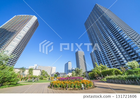 俯瞰武藏小杉塔公寓大樓的川崎城市景觀[神奈川縣川崎市] 131721606