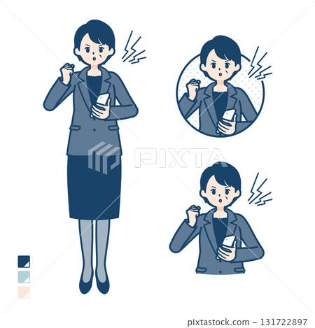 一位中年女商人拿著智慧型手機生氣的插圖 131722897