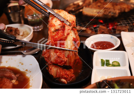 Kimchi, a traditional Korean side dish 131723011