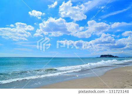 從七里濱海岸出發的湘南海岸 相模灣和江之島 131723148