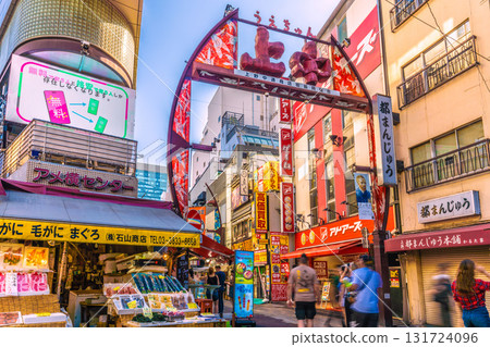 Tokyo cityscape in Japan Inbound tourism continues... Kamino-Naka parallel to Ameyoko bustling with foreign tourists Tokyo cityscape in Japan Inbound tourism continues... Kamino-Naka parallel to Ameyoko bustling with foreign tourists 131724096