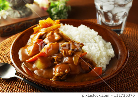 Curry and rice  131726370