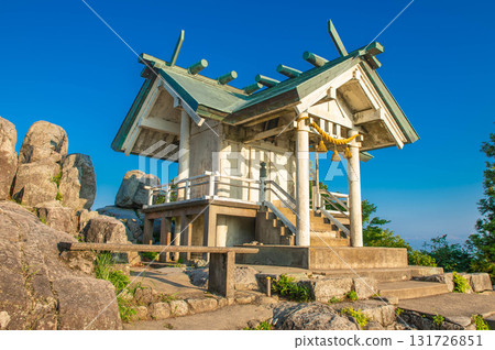 寶滿山頂峰的灶門神社的上宮神社 131726851