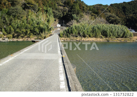 高知縣伊野町名越屋済橋 131732822