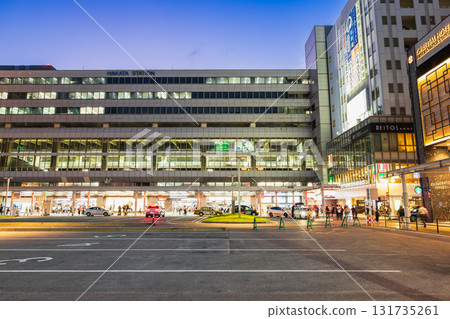 福岡博多站築紫口夜景 131735261