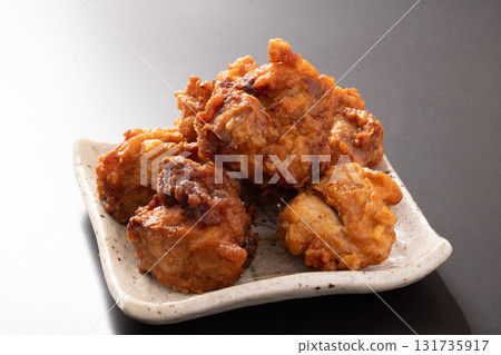 Deep fried chicken (miso flavor) Deep fried chicken (miso flavor) 131735917