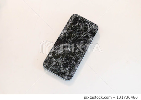 Smartphone breakage 131736466