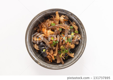 蒟蒻炒蘑菇 131737895