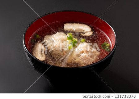 雞肉牛蒡丸子湯 雞肉牛蒡丸子湯 131738376