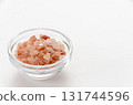 Himalayan pink salt Himalayan rock salt 131744596