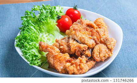  Deep-fried chicken 131746266