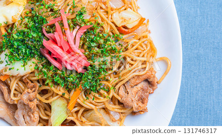Home-style fried noodles with plenty of vegetables Home-style fried noodles with plenty of vegetables 131746317
