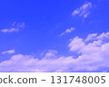 藍天白雲（壁紙素材） 131748005
