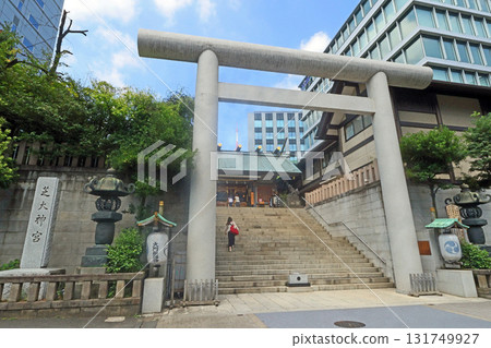 Shiba Daijingu Shrine (port) Shiba Daijingu Shrine (port) 131749927