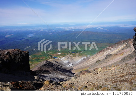 Volcanic smoke from the Asahidake hiking trail 131750055